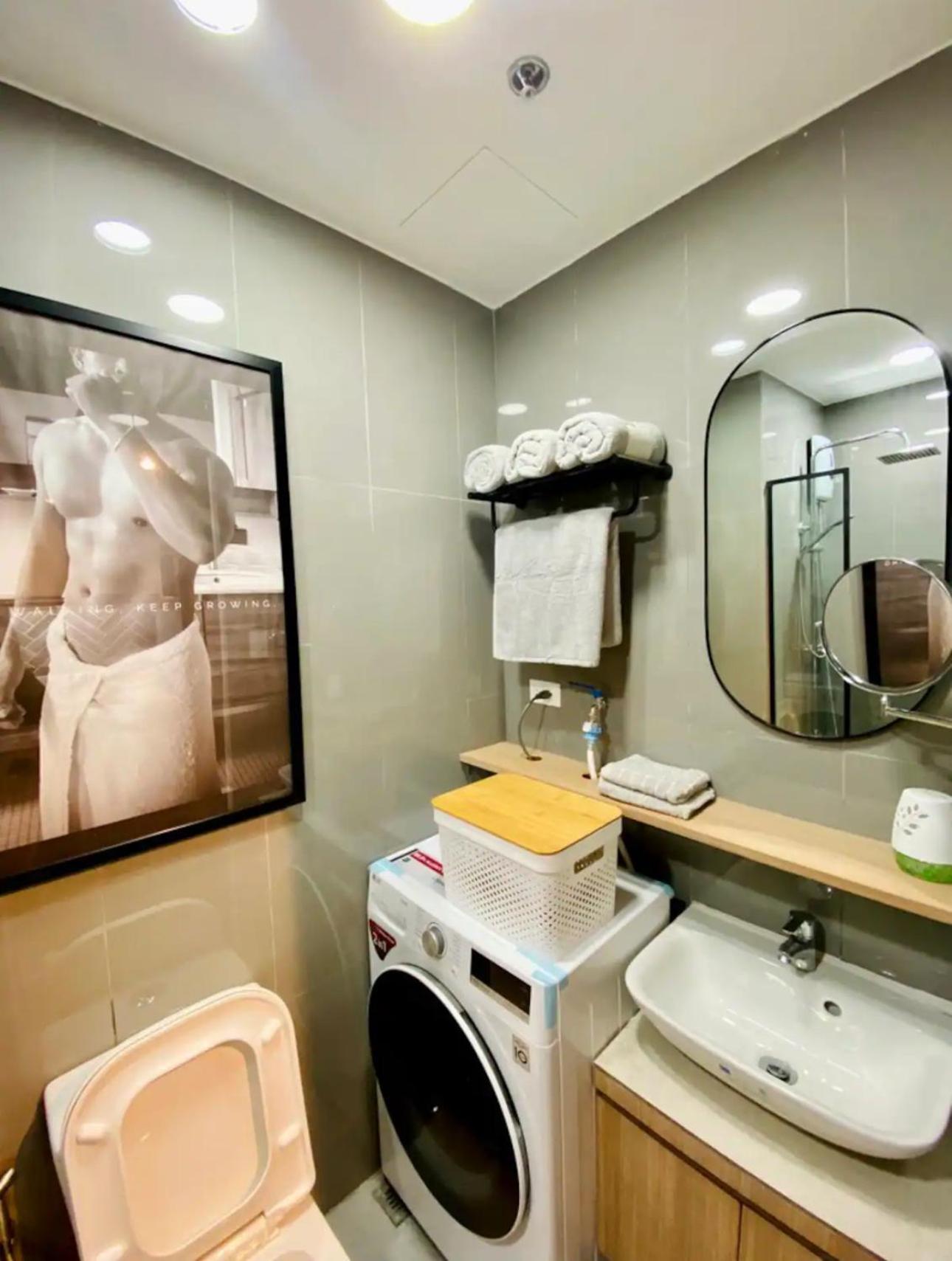 Muji-Inspired Home-Tel In The Heart Of Makati Manila Luaran gambar
